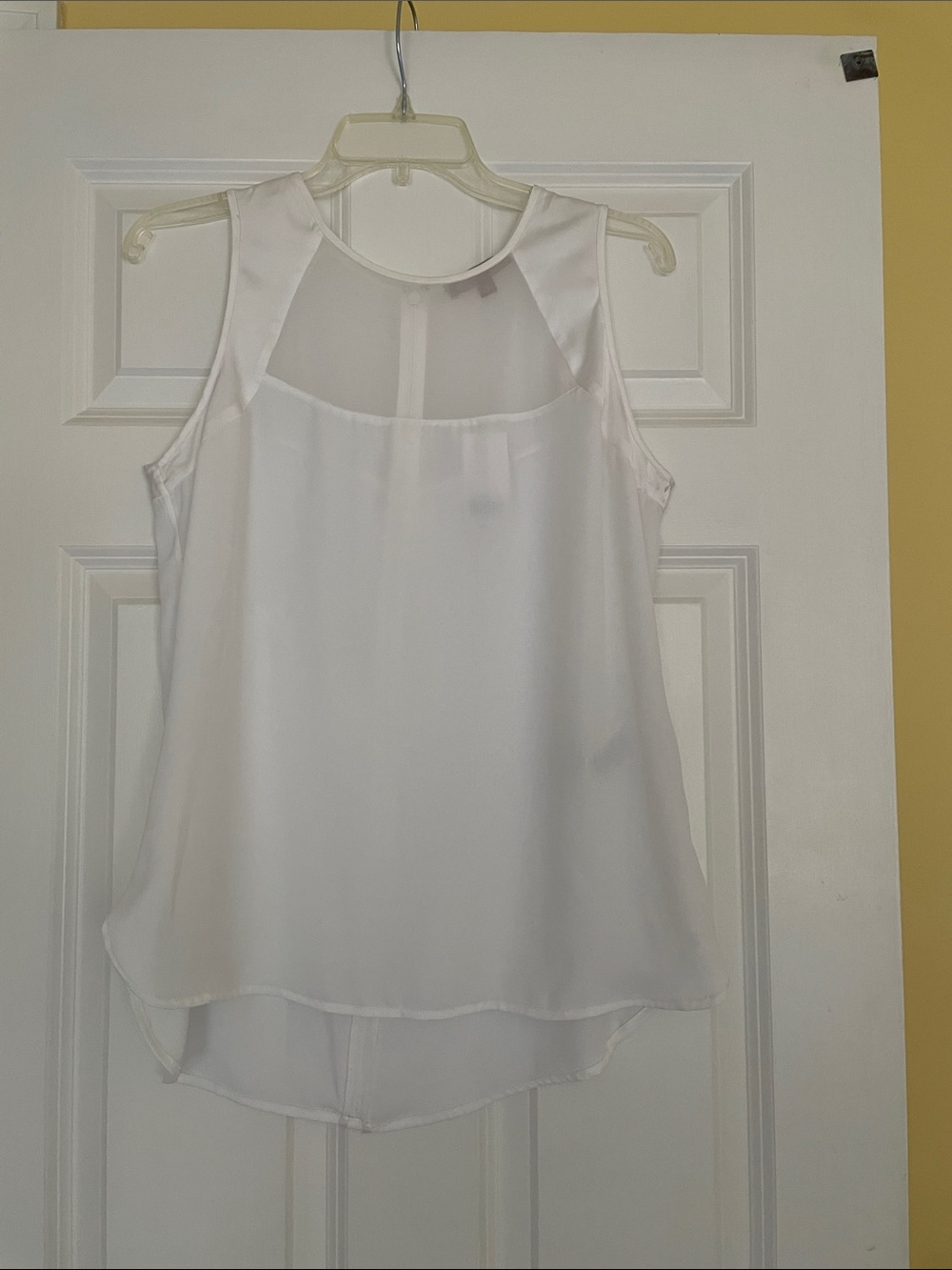 Banana Republic White Sleeveless Chiffon Overlay Tank